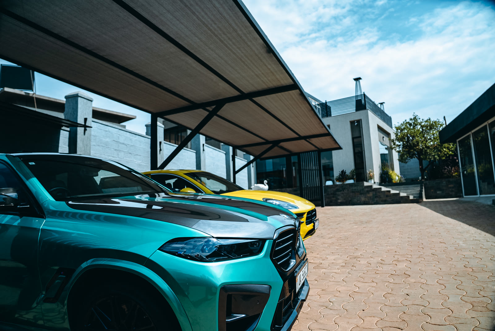 BMW & Sports Car Duo